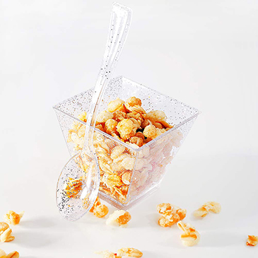 200 Pieces PLastic Dessert Cups with Mini Spoons Silver Glitter(IOOOOO)
